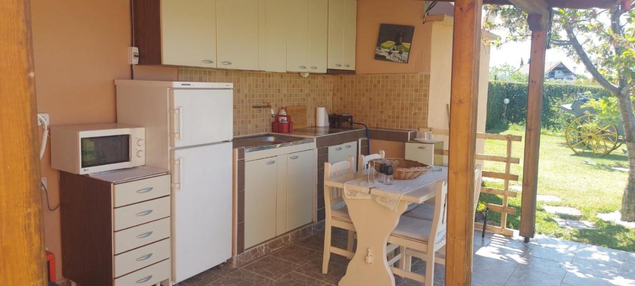 Вилла Vista Mare Неа-Ираклия Экстерьер фото